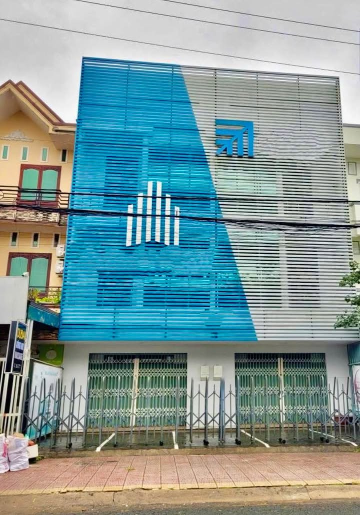 Cho thuê nhà mặt tiền Hồ Tùng Mậu, Bảo Lộc 16 phòng - Phù hợp kinh doanh đa ngành!