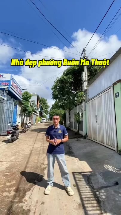 Nhà đẹp đường A10, Buôn Ma Thuột 95m² - Full nội thất, sân ô tô