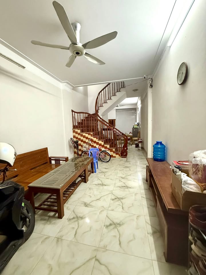 Cho thuê phòng 20m² ngõ 54 Văn Phú, Hà Đông giá chỉ 2.7 triệu - Không chung chủ, tự do giờ giấc!