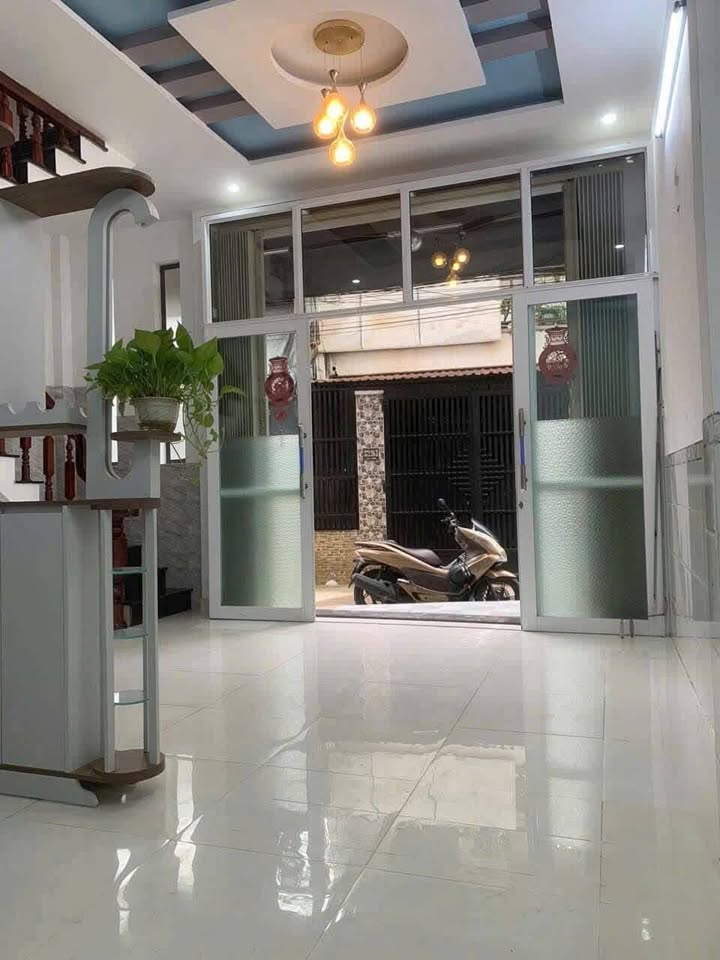 Nhà phố 3 tầng Nguyễn Trường Tộ, Quang Trung, 41m² - Giá chỉ 2.7 tỷ!