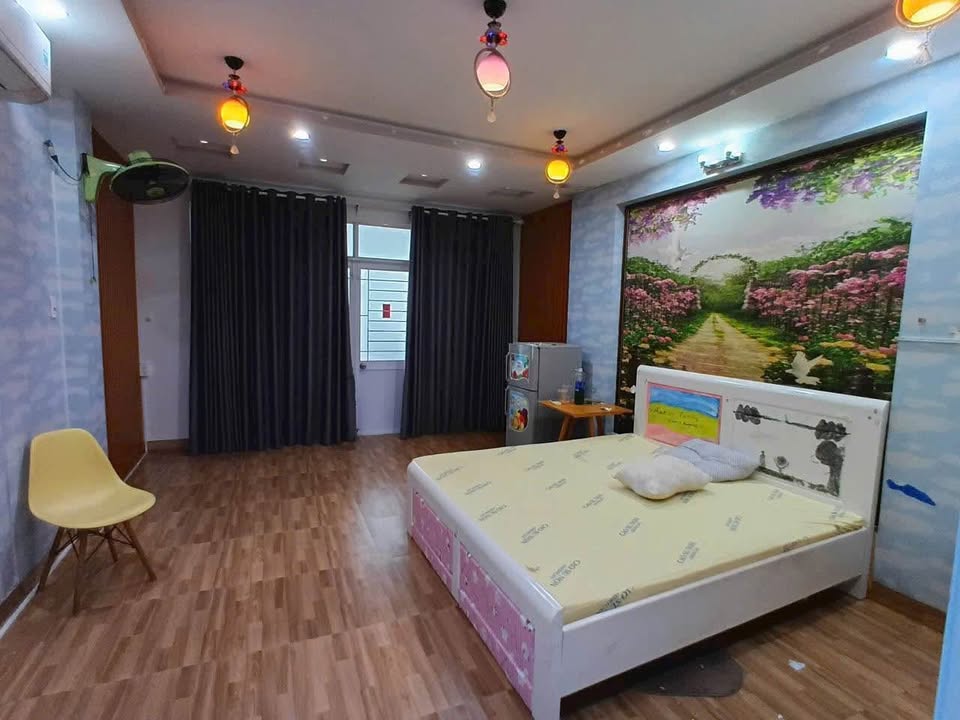 Nhà 4 tầng mặt tiền đường Xuân Thủy, TP. Quy Nhơn 81m² giá 7.49 tỷ - Cơ hội đầu tư hấp dẫn!