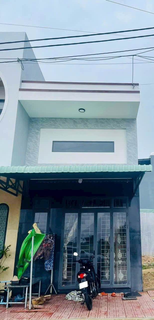 Nhà mặt tiền Chợ Dinh Nhơn Bình 40m² giá 1.78 tỷ - Sẵn sàng vào ở!