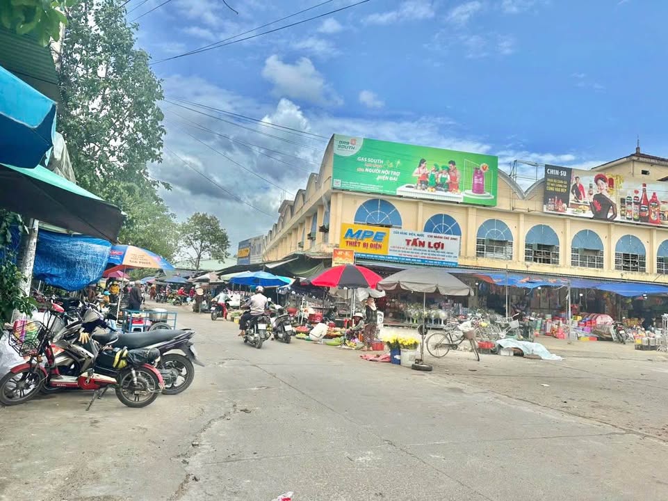 Đất nền Nhơn Bình Quy Nhơn 110m² giá 1.95 tỷ - Cơ hội đầu tư hấp dẫn!