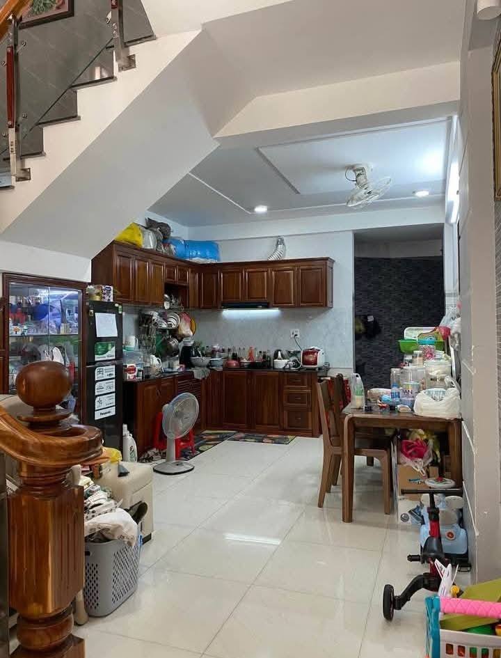 Nhà mặt tiền khu Vip Nguyễn Thị Định, 54m² giá 5 tỷ - Thiết kế hiện đại, sẵn sàng ở ngay!