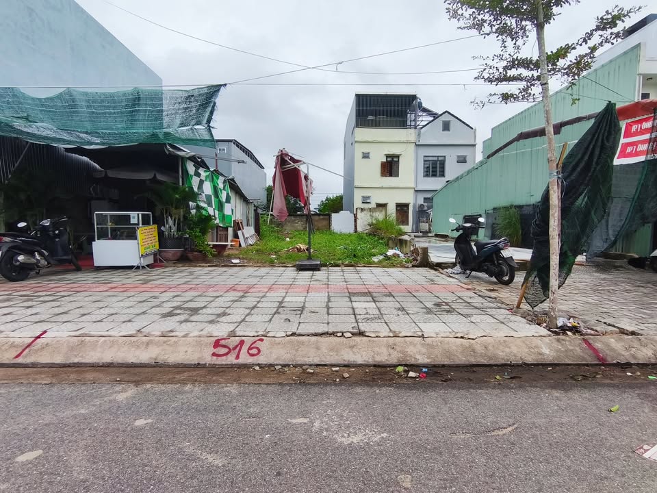 Đất nền Đô Đốc Lân, Hòa Xuân 100m² giá 5.6 tỷ - Gần trường cấp 3 Nguyễn Văn Thoại!