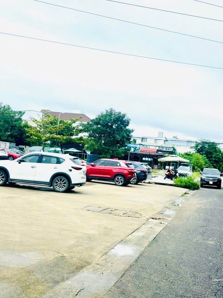 Nhà 2 tầng đường Đô Đốc Tuyết, Hòa Xuân, Đà Nẵng 96m² giá 5 tỷ - Nhà đẹp vào ở ngay!