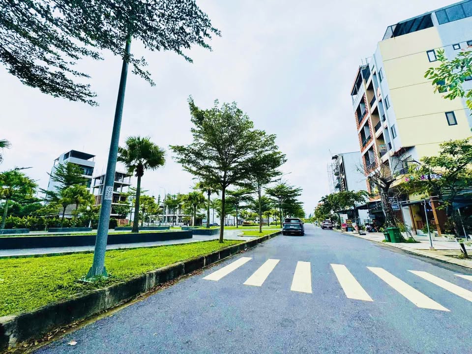 Căn hộ FPT Đà Nẵng 112m² giá 10.5 tỷ - Đầu tư sinh lời ngay trung tâm!