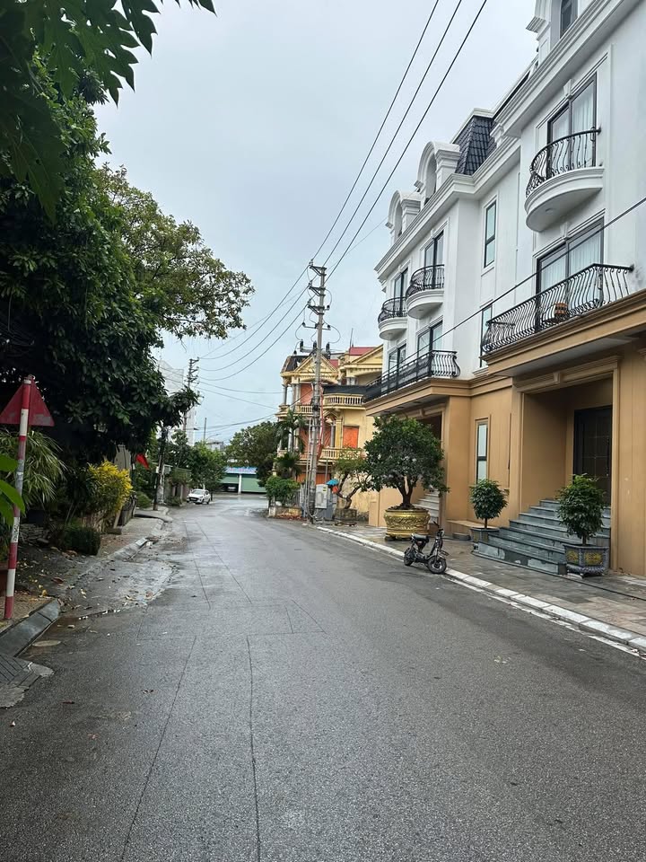 Đất dự án CROW Gia Cẩm 80.5m² - Nhà xây thô 5 tầng, vào ở ngay!