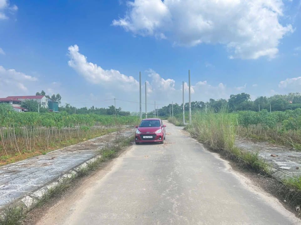 Đất nền Khu 12 Tiên Kiên, Lâm Thao 100m² giá chỉ 800 triệu - Cơ hội đầu tư tuyệt vời!