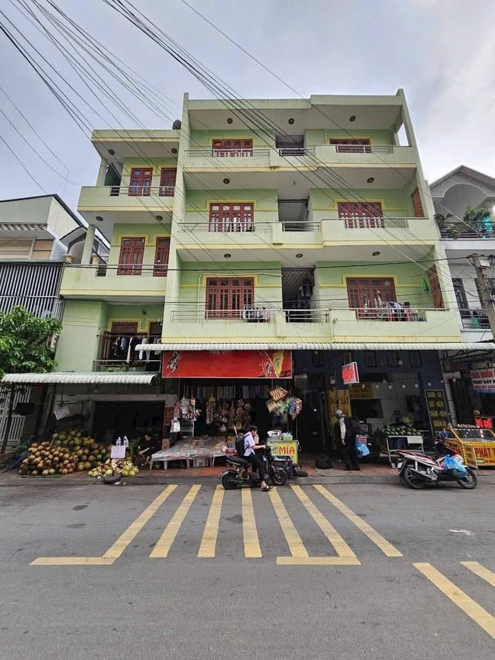 Dãy trọ 1 trệt 3 lầu tại KDC Sóng Thần, Dĩ An, 324m² giá 25 tỷ - Đầu tư sinh lời ngay!