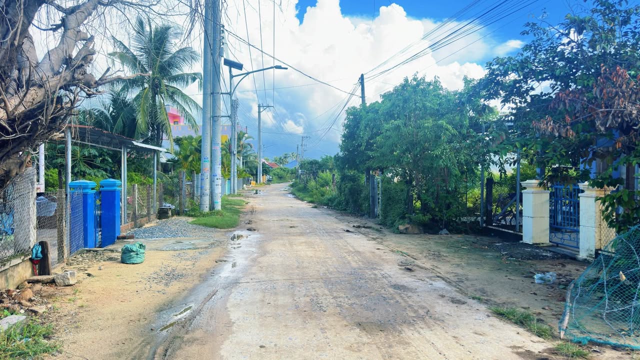 Đất nền Quảng Phước Vạn Ninh 880m² giá chỉ 3.8 tỷ - Đường quy hoạch 16m thoáng đãng!