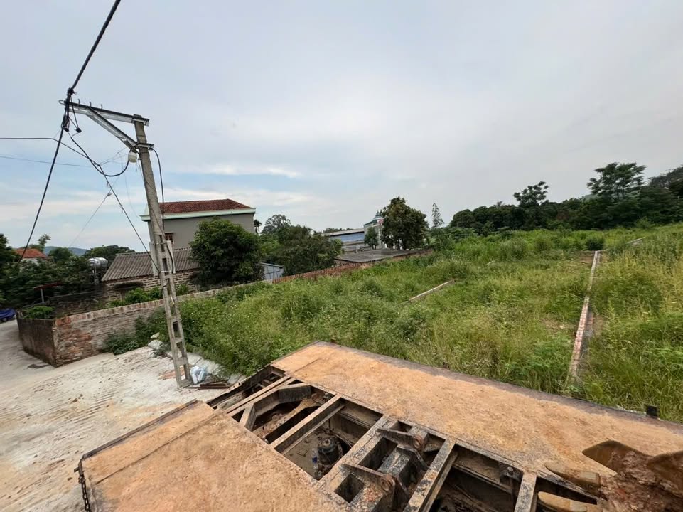 Đất thổ cư 100m² thôn Phú Hữu, Sóc Sơn - Giá chỉ 2.4 tỷ, thương lượng nhẹ!