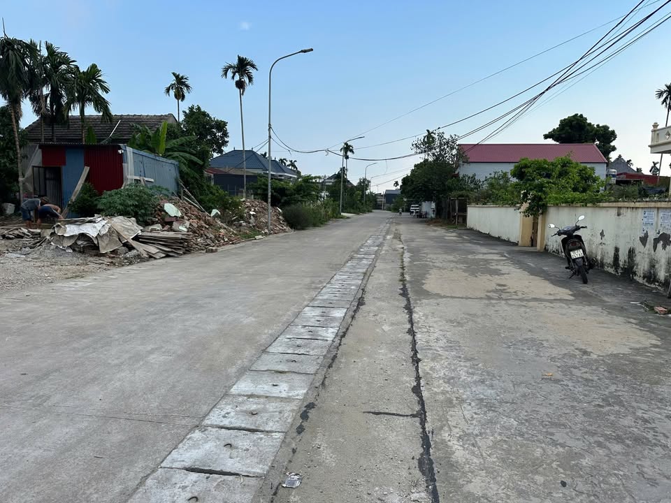 Đất nền Đại Đồng Kiến Thụy 61m² giá 1.6 tỷ - Đường 10m thông thoáng!