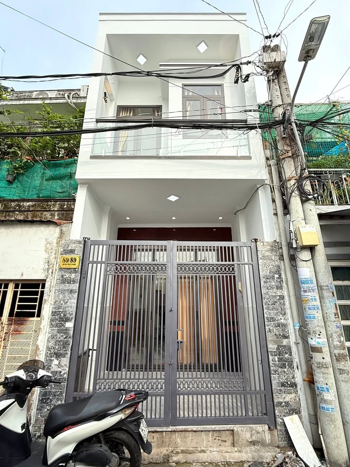 Nhà 2 tầng 5 phòng ngủ tại Ninh Kiều, Cần Thơ - Giá chỉ 2.989 tỷ