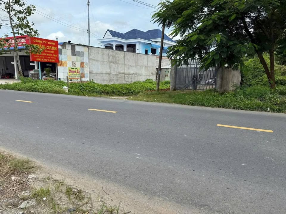 Bán đất mặt tiền Phạm Hùng, TP Sóc Trăng 8628m² giá 9 tỷ - Cơ hội đầu tư hấp dẫn!