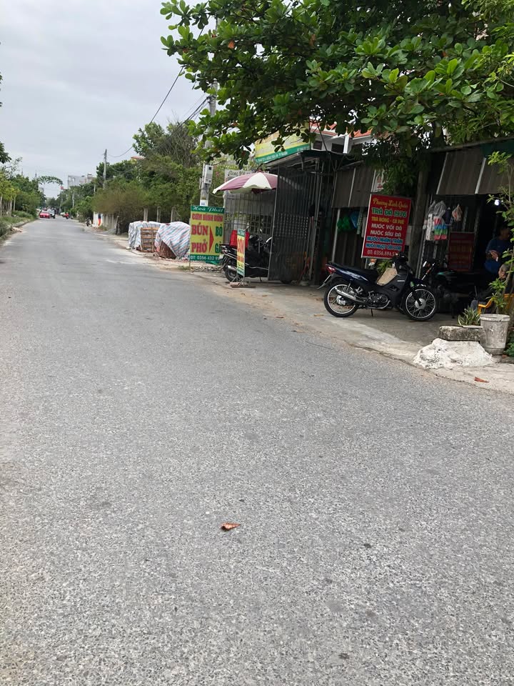 Nhà cho thuê 2 tầng mặt đường Trần Lãm, Thái Bình - Giá chỉ 2.5 triệu/tháng