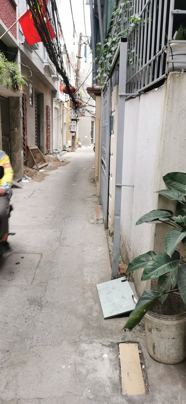 Nhà cho thuê chính chủ phố Xa La, Hà Đông 50m² - Nhà mới đẹp, vào ở ngay!