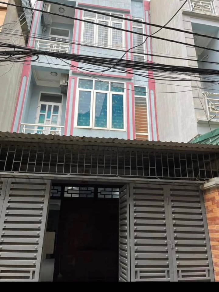 Cho thuê nhà 3 tầng đường Nguyễn Trãi, Phú Sơn, Thanh Hóa - Gần hồ Đồng Chiệc