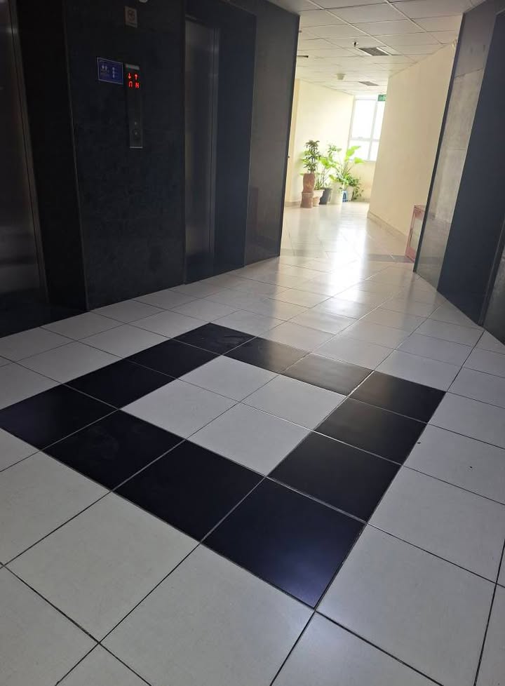 Chung cư CT1B Thạch Bàn 76m² giá 4.5 tỷ - Full nội thất, hướng Đông Nam thoáng mát!