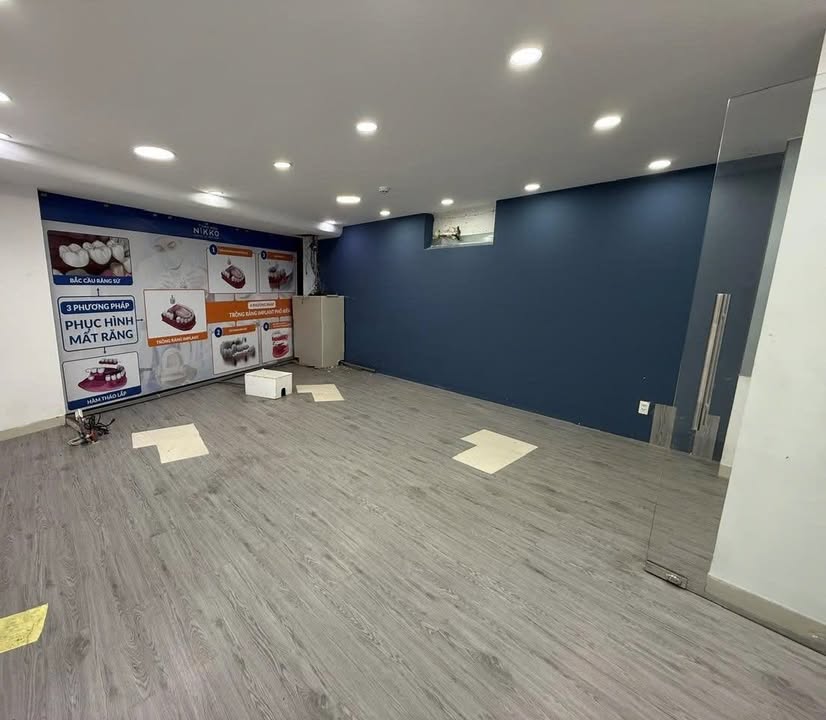 Nhà mặt tiền Sư Vạn Hạnh, quận 10, 55m² - Mặt tiền đắc địa cho kinh doanh!