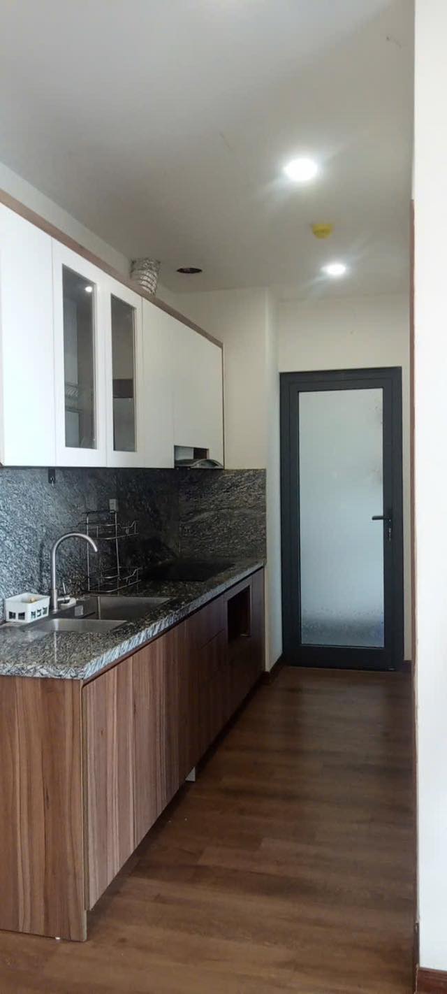 Căn hộ Geleximco Hoàng Mai 2PN 2VS giá 12 triệu - Full nội thất, vào ở ngay!