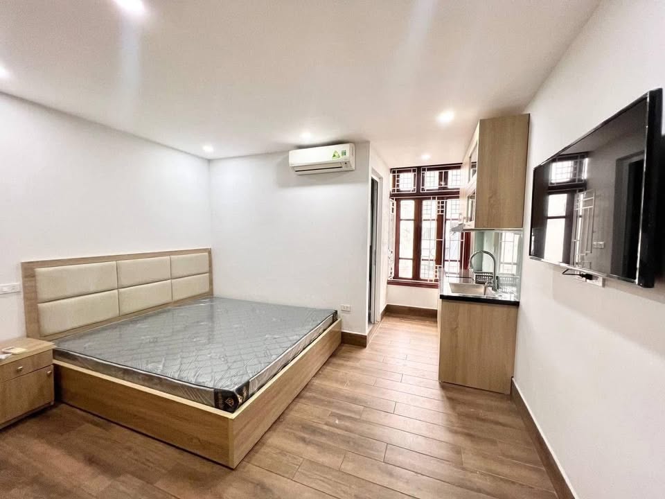Căn hộ Studio Ngõ 4 Quần Ngựa, Ba Đình 30m² - Thiết kế hiện đại, đầy đủ nội thất!