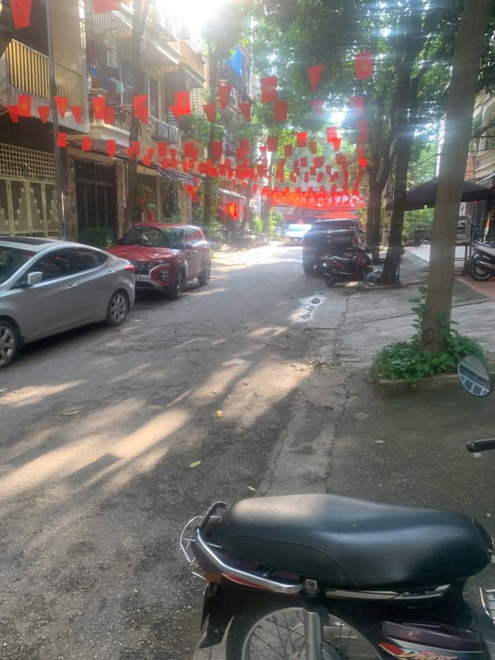 Cho thuê FrontHouse đường Trung Yên, Yên Hòa, Cầu Giấy 35m² - Đường ô tô tránh, kinh doanh thuận lợi!