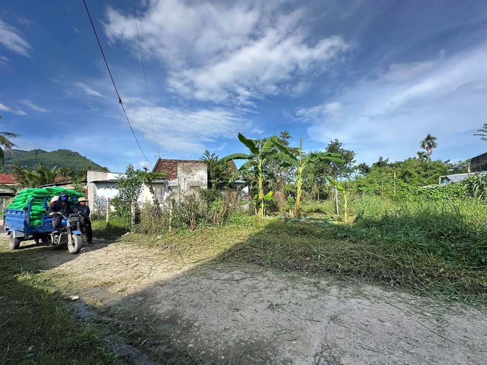 Đất nền Diên Phú 130m² giá 1.079 tỷ - Vị trí đắc địa gần chợ!