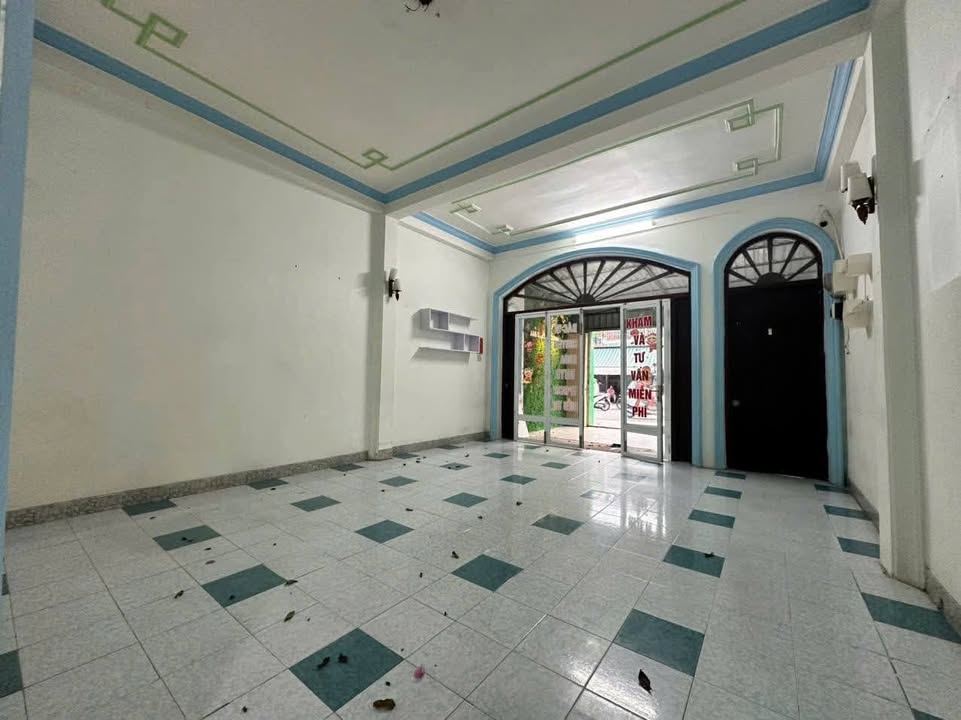 Nhà mặt tiền kinh doanh Phạm Ngọc Thạch, 3PN, giá 7 triệu - Cơ hội đầu tư sinh lời!