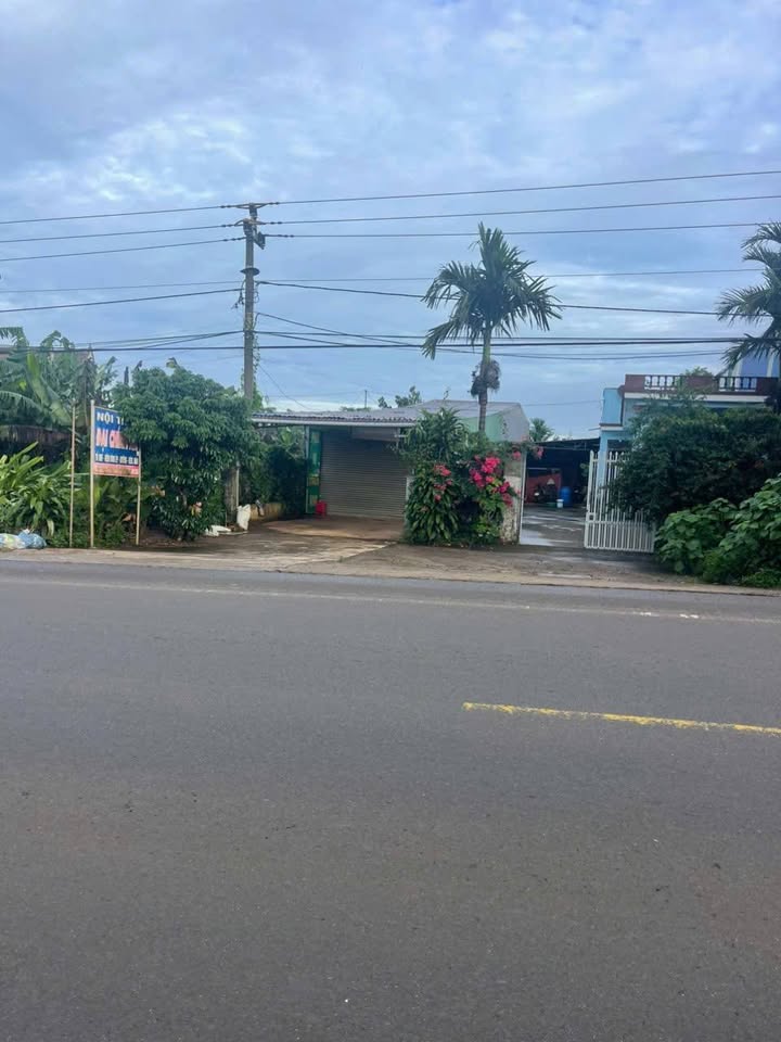 Nhà bán Quốc lộ 14, phường Cư Bao, 350m² giá 2.4 tỷ - Cơ hội đầu tư hấp dẫn!