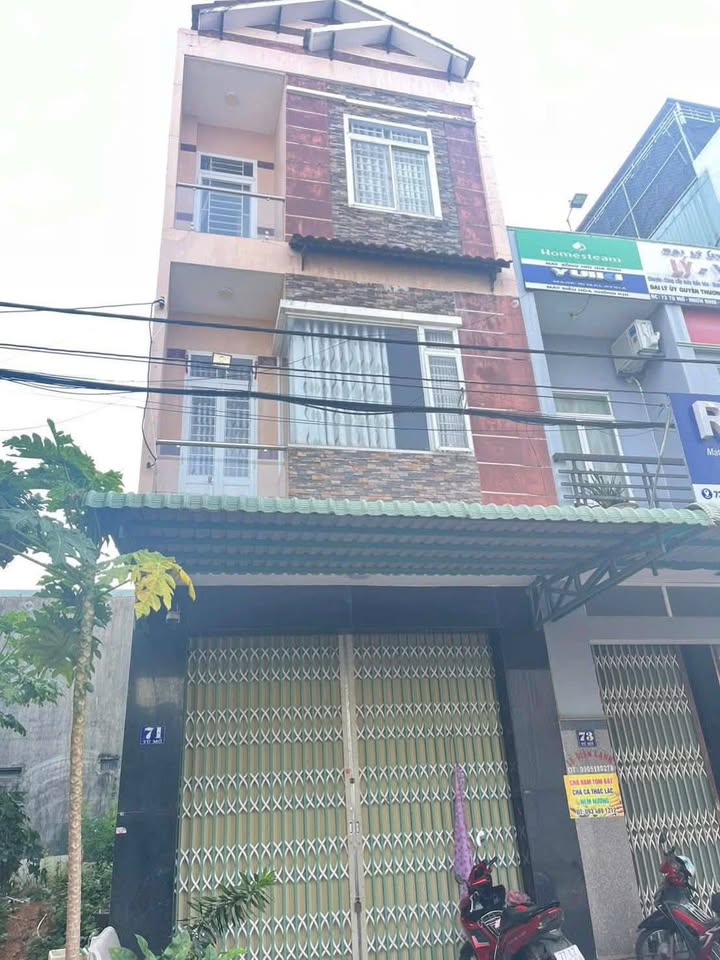 Nhà mặt tiền Tú Mỡ - Phường Nhơn Bình 40m² giá 2.75 tỷ - Thiết kế hiện đại, sẵn sàng vào ở!