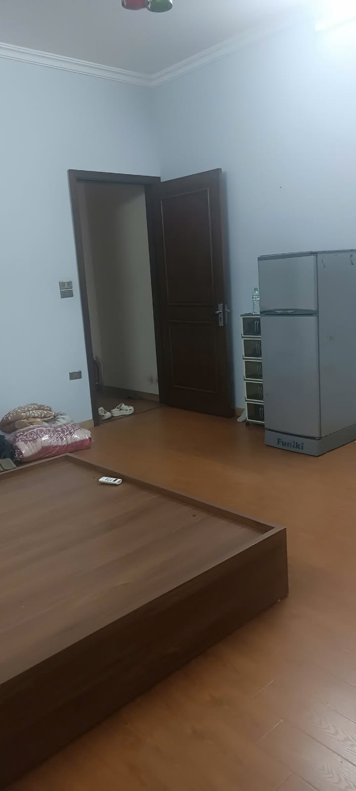 Phòng cho thuê tại 136 Tân Khai, quận Hoàng Mai 25m² chỉ 3 triệu - Sẵn sàng vào ở cuối tháng 10!