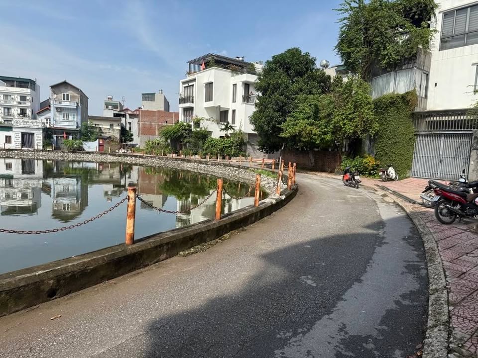 Đất Cự Khối Long Biên 77m² giá tốt - Mặt tiền rộng, cơ hội đầu tư hấp dẫn!