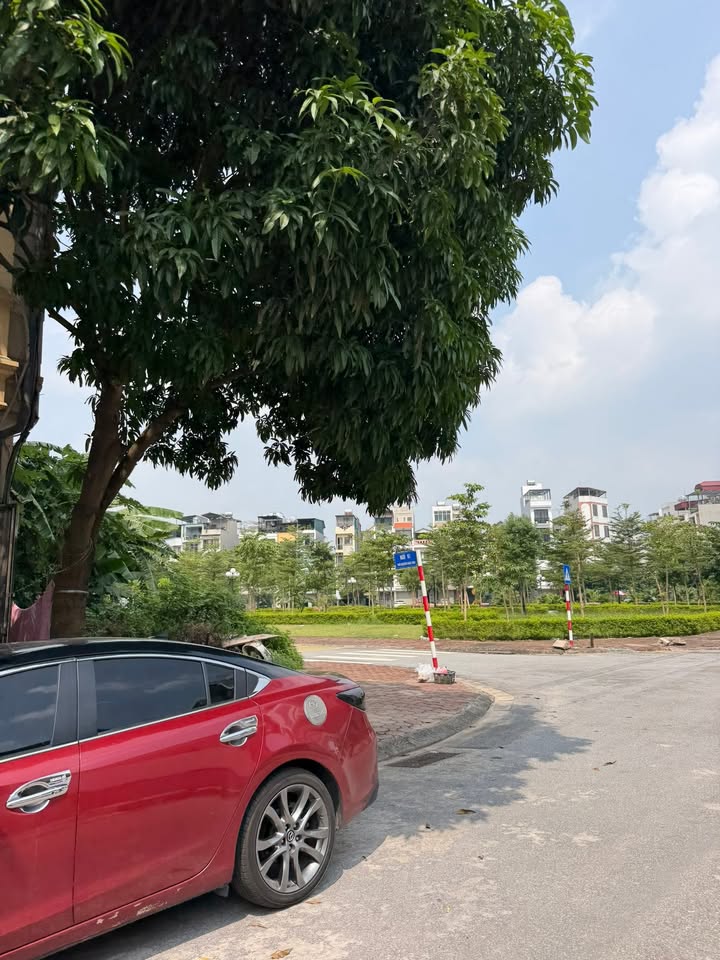 Đất nền Tái Định Cư Giang Biên 60m² - Mặt tiền hiếm 5m, đầu tư sinh lời tốt!