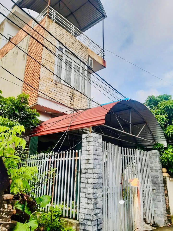 Nhà 3 tầng tại TDP Cộng Hòa, phường Mỹ Hào, 80m² chỉ 4 tỷ - Sổ đỏ chính chủ!