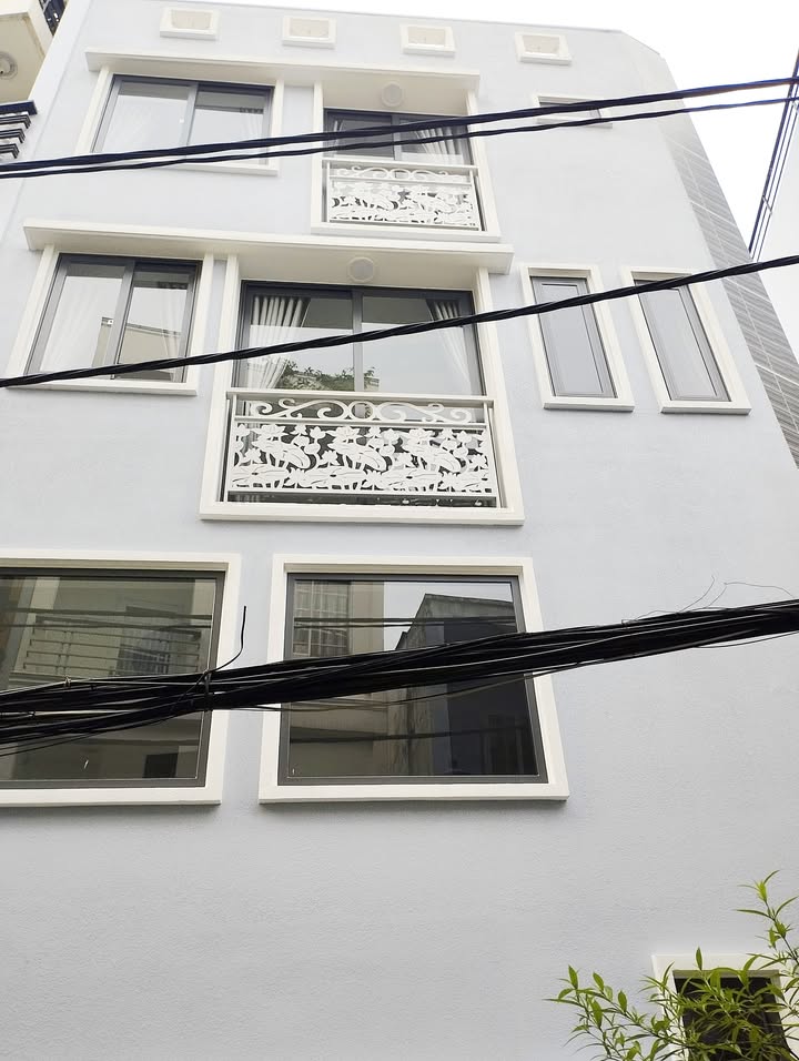 Nhà phố góc 2 mặt thoáng Trần Quang Diệu 46m² giá 8.5 tỷ - Địa điểm lý tưởng cho gia đình!