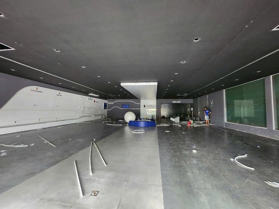 Cho thuê mặt bằng kinh doanh mặt tiền đường Đồng Khởi - Biên Hòa 360m² giá 100 triệu/tháng - Kinh doanh ngay lập tức!