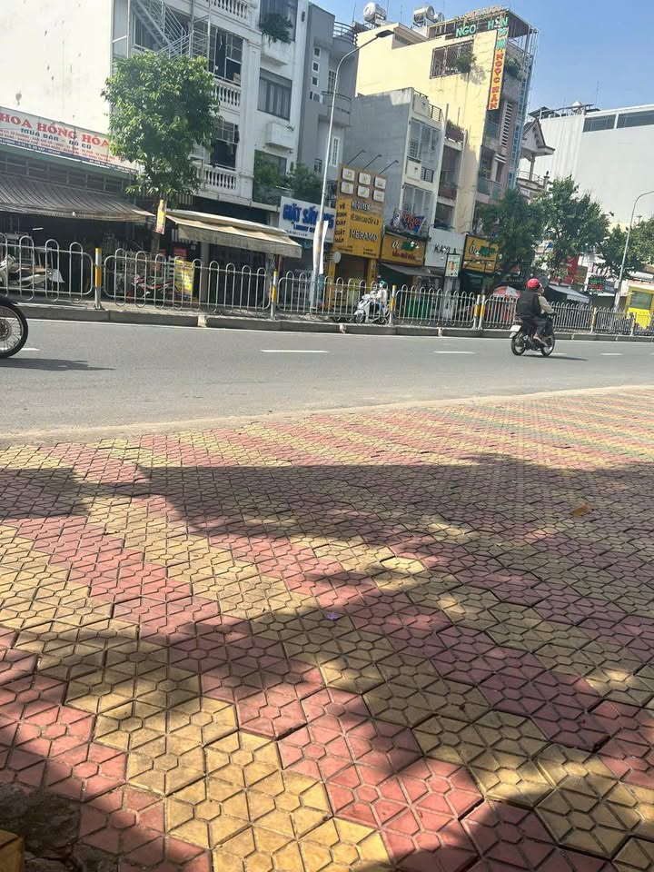 Cho thuê nhà mặt tiền Nguyễn Văn Lượng, Gò Vấp 200m² - Thích hợp cải tạo CHDV