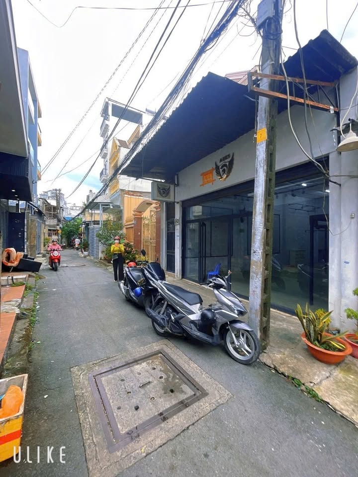 Nhà nguyên căn cho thuê tại hẻm 3m thông Quang Trung, Gò Vấp, 106m² chỉ 10 triệu/tháng - Cơ hội tốt không thể bỏ lỡ!