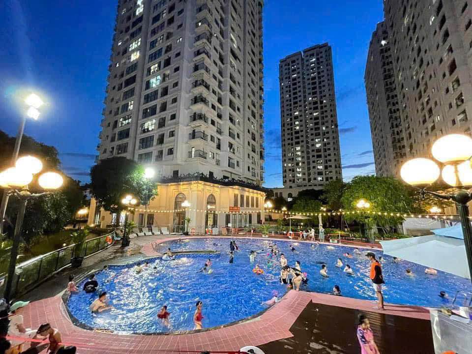 Căn hộ Iris Garden Mỹ Đình 105m² giá 9.3 tỷ - Căn góc siêu thoáng, đầy đủ tiện ích!