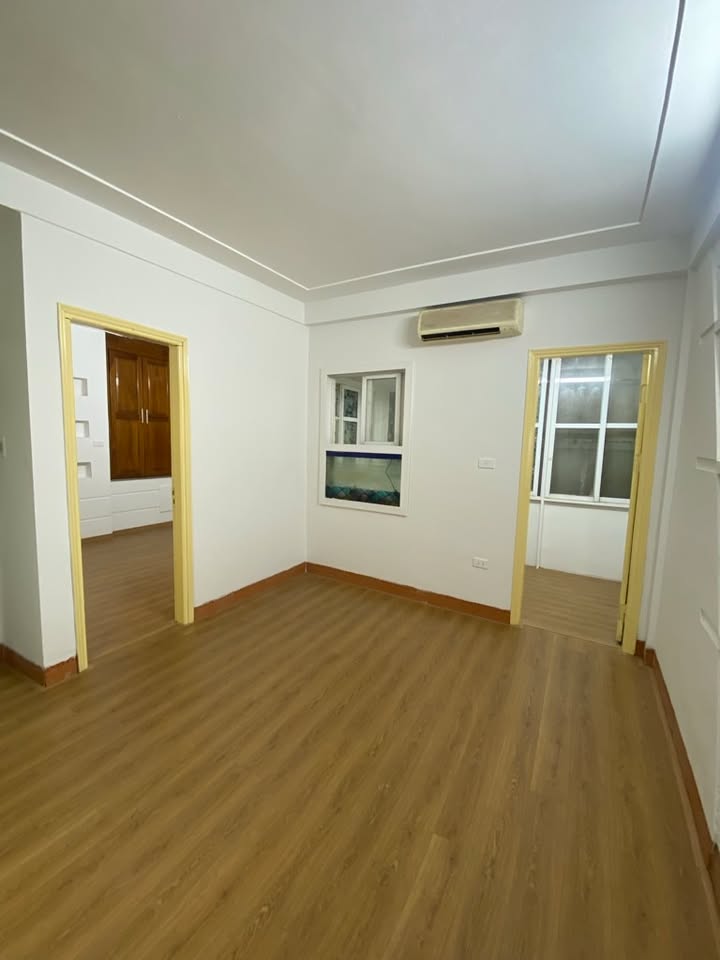 Căn hộ chung cư mini Mai Dịch Cầu Giấy 50m² giá 1.9 tỷ - Gần nhiều trường đại học!