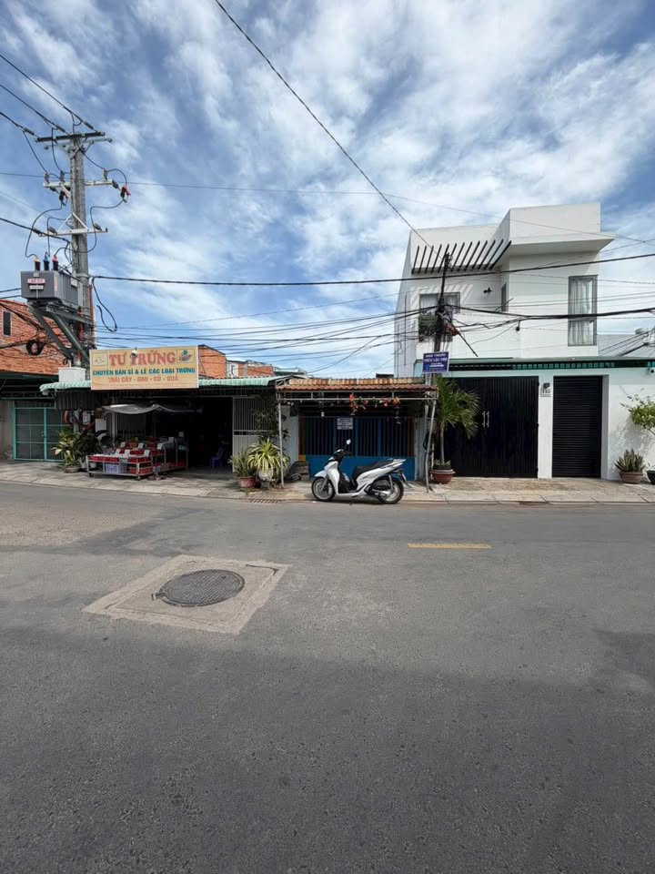 Bán đất tặng nhà mặt tiền Lâm Đình Trúc, Phú Thủy 52m² giá 900 triệu - Đầu tư sinh lời ngay!