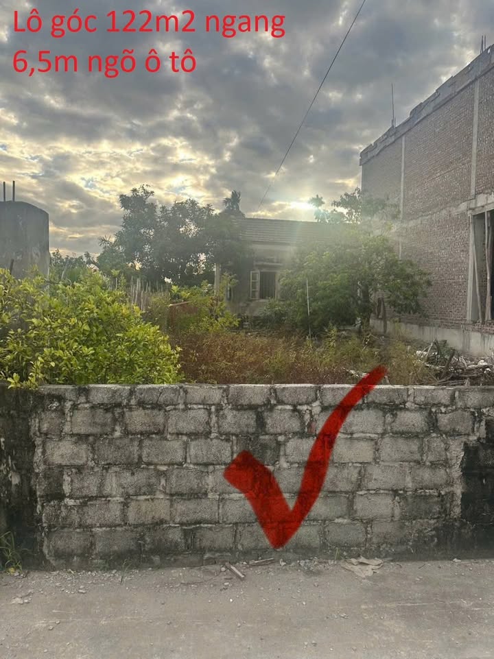 Đất nền lô góc 122m² giá 1.7 tỷ tại Hòa Nghĩa - Ngõ ô tô thuận tiện!