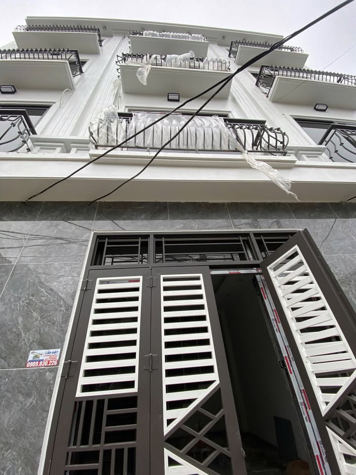 Nhà phố Vân Côn Hoài Đức 40m² giá chỉ 4 tỷ - Sổ đỏ chính chủ!