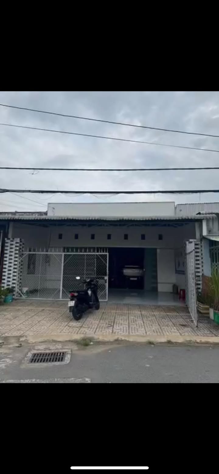 Nhà cho thuê 176 Trần Quốc Toản, Sóc Trăng - Gần trường học và chợ đêm!