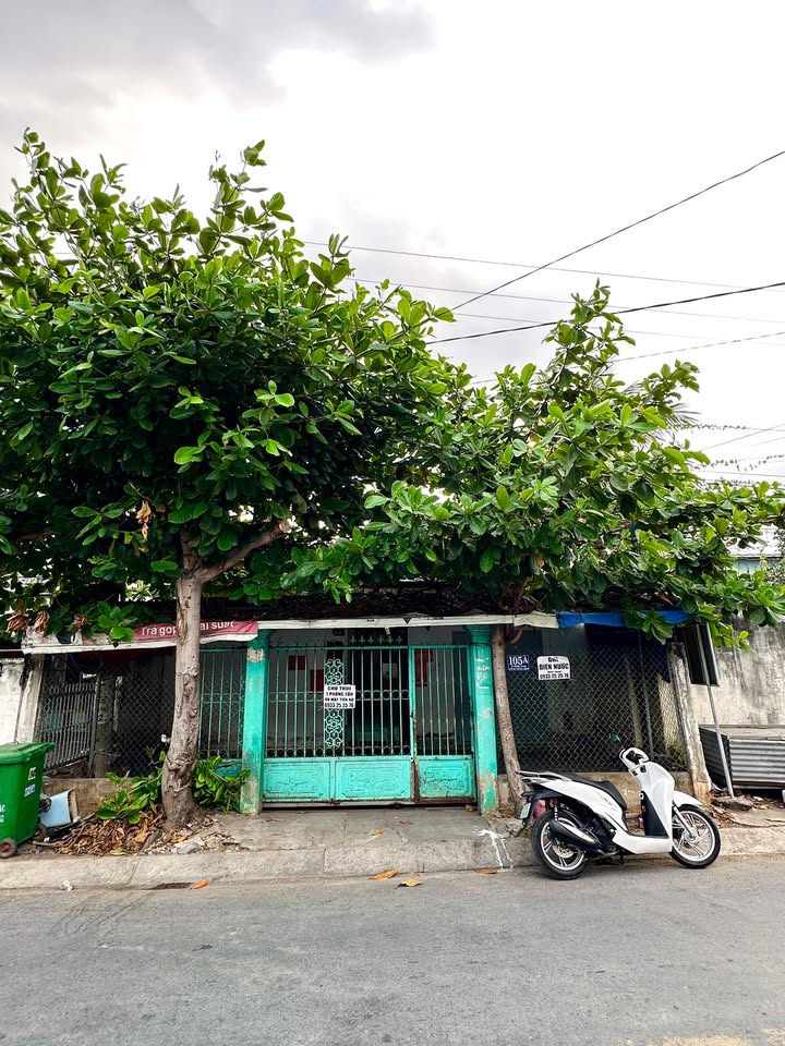 Nhà 21 phòng trọ mặt tiền đường Phước Toàn, Bến Lức 400m² giá 6.9 tỷ - Đầu tư sinh lời ngay!