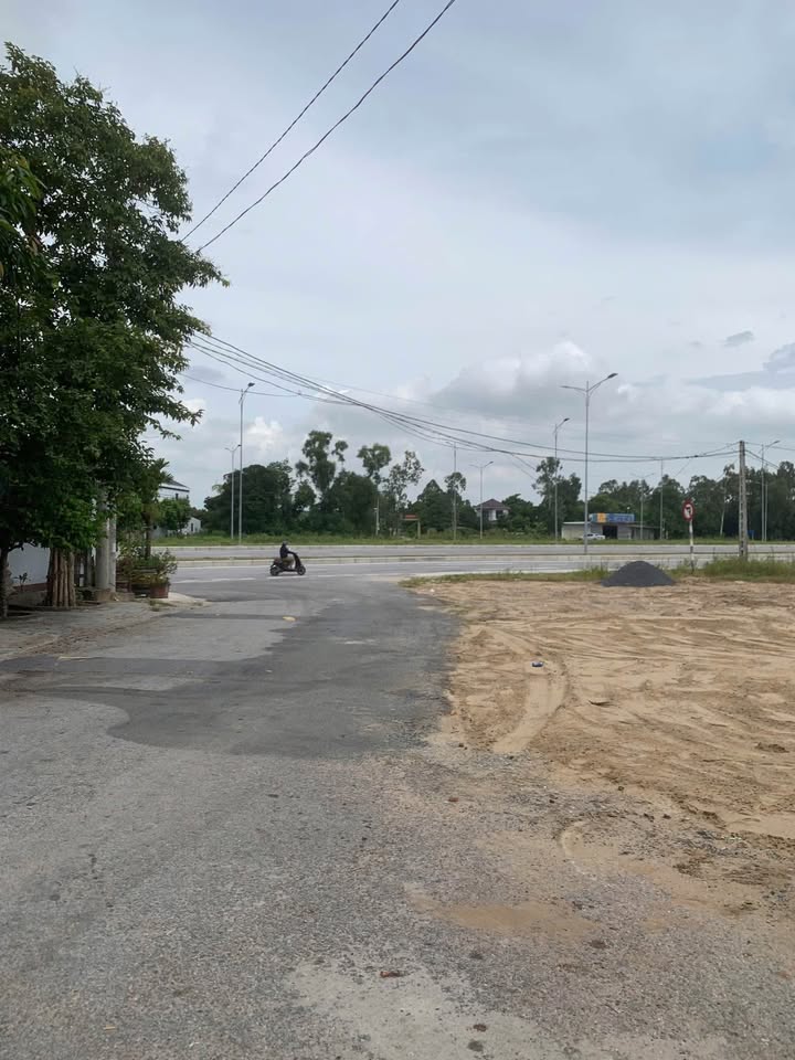 Đất lô góc 2 mặt tiền tại Vinh Lộc, Nghệ An - Diện tích 89m², giá chỉ 3 tỷ!