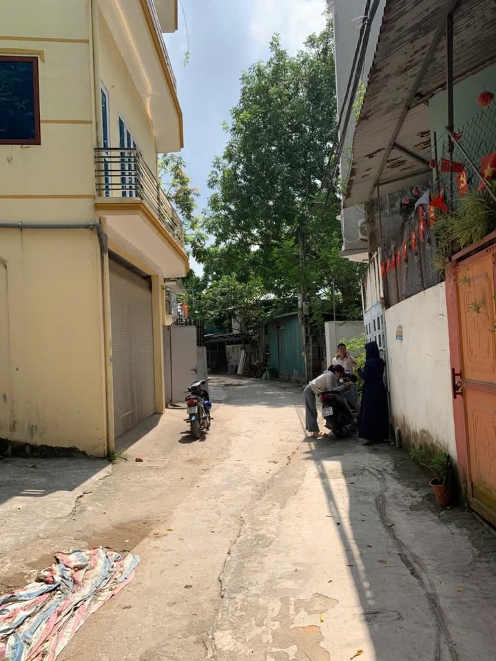 Đất nền Phụng Châu 121m² giá 4.856 tỷ - Mặt tiền rộng, ô tô tránh!