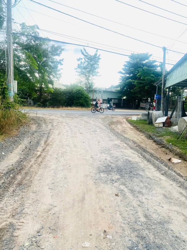 Đất thổ cư Hòa Thành 142m² giá 600 triệu - Khu dân cư đông đúc, gần chợ