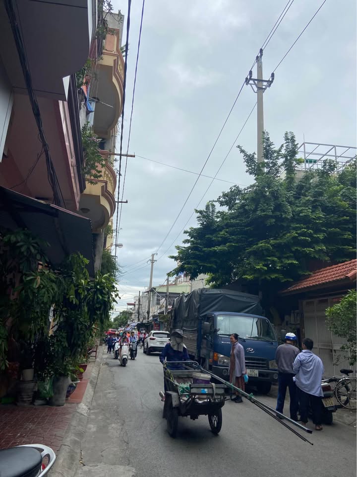 Bán nhà 3 tầng mặt đường An Khê, Hải Phòng 38m² giá 2.75 tỷ - Phù hợp kinh doanh